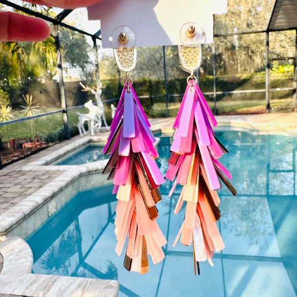 NWOT Kendra Scott Justyne Statement Earrings ~ GLAM! - Picture 6 of 6